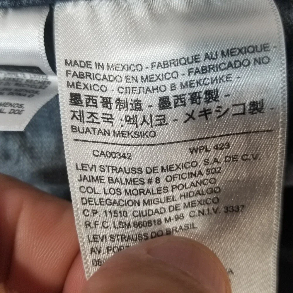 Levis good used